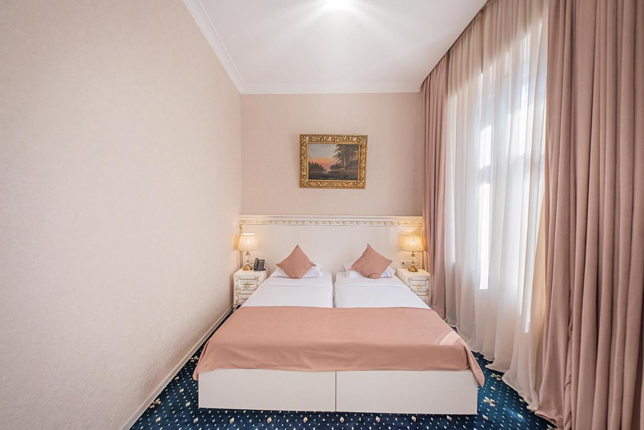 Vintage Hotel Tbilisi Ngoại thất bức ảnh