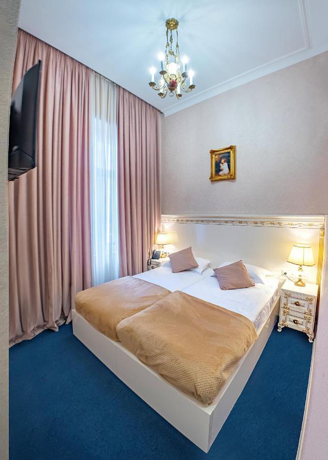 Vintage Hotel Tbilisi Ngoại thất bức ảnh